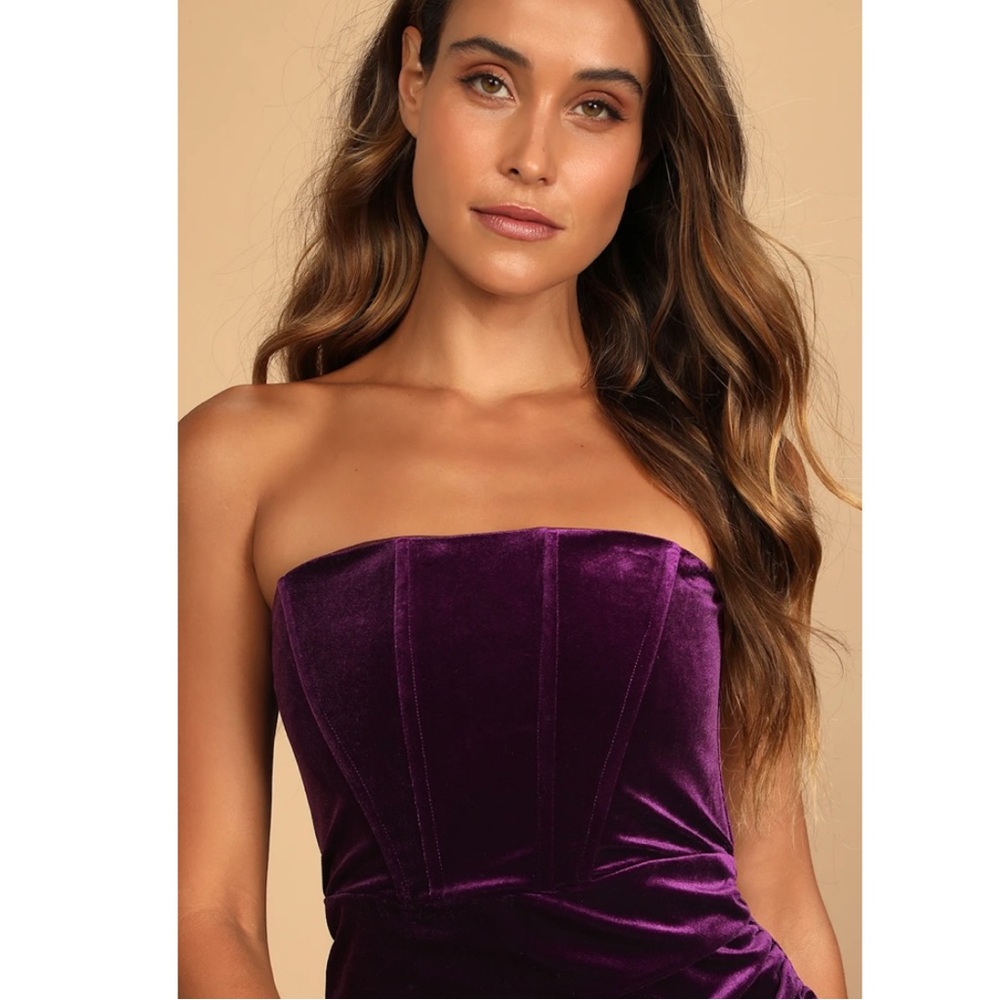 NWT Lulus Dark Purple Velvet Strapless Tulip Dress Size Large - Picture 3 of 15